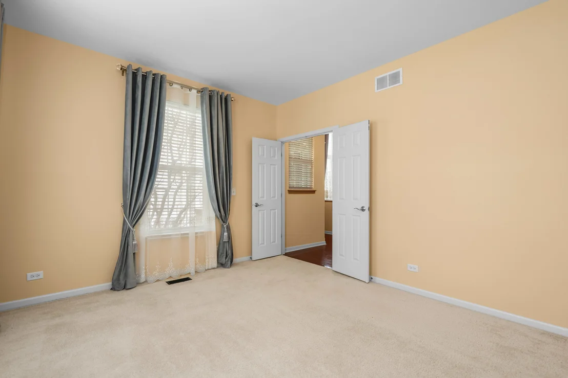 Photo of 239 Pawtucket Avenue