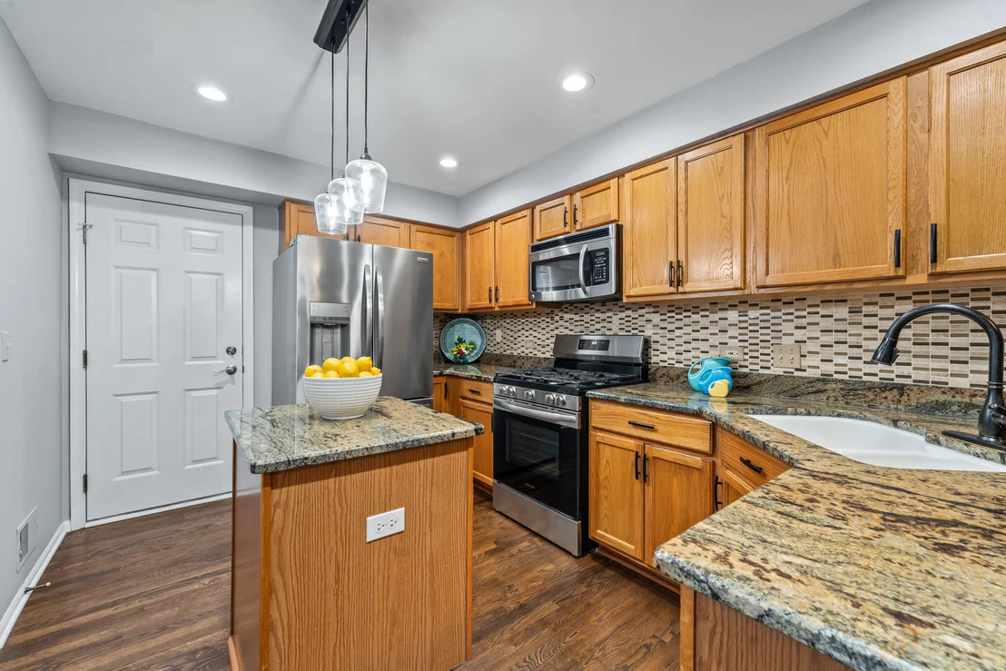 Photo of 1292 Horseshoe Lane