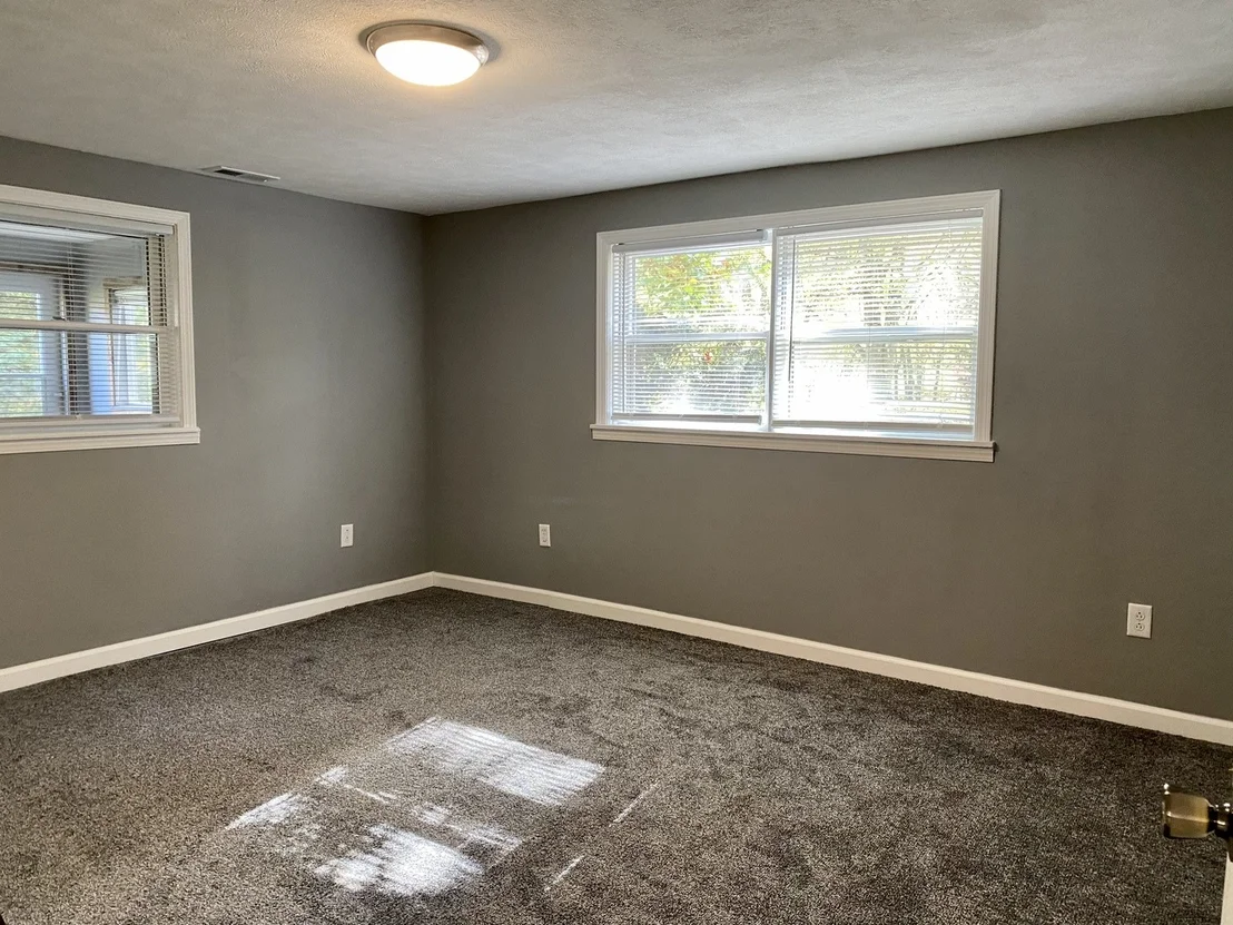 Photo of 301 W Main Street