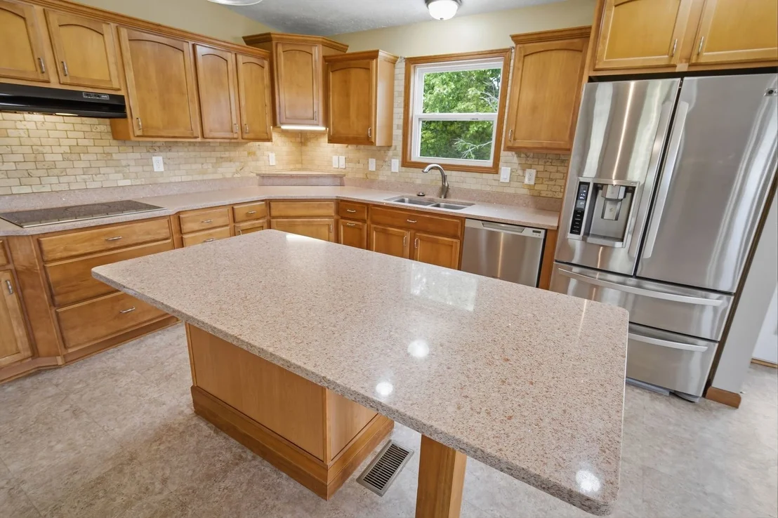 Photo of 2662 Evans Road