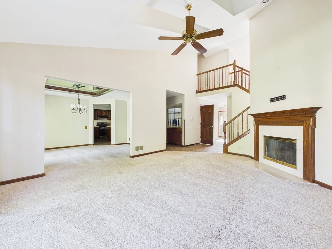 Photo of 284 Lorraine Circle