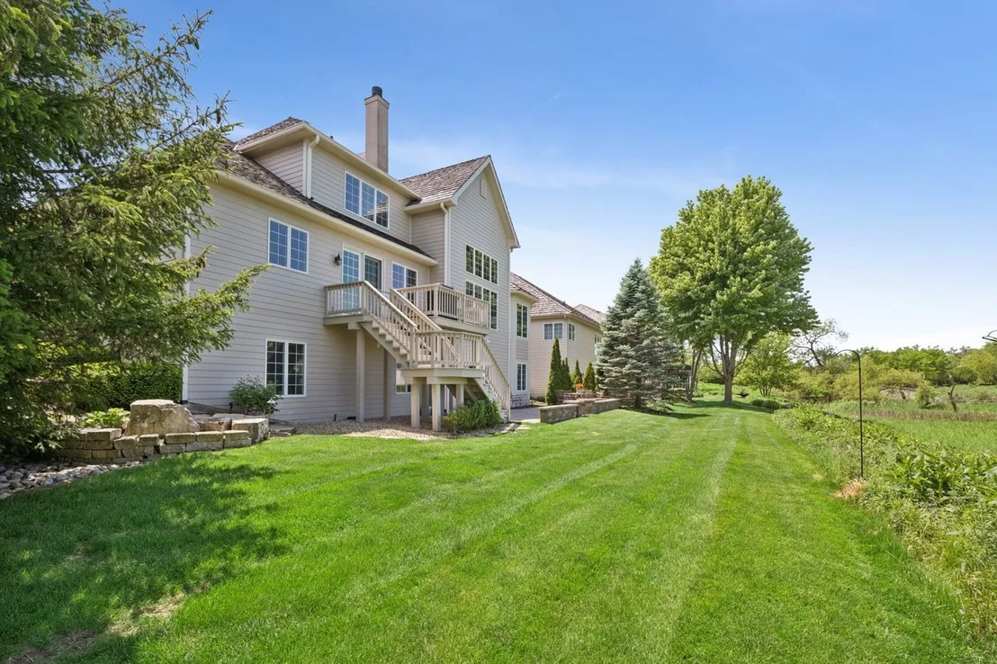 Photo of 1029 Ridgeview Drive