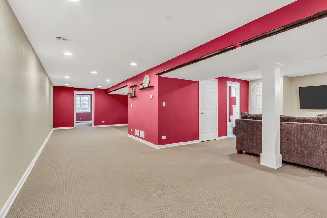 Photo of 2501 S Vaupell Drive