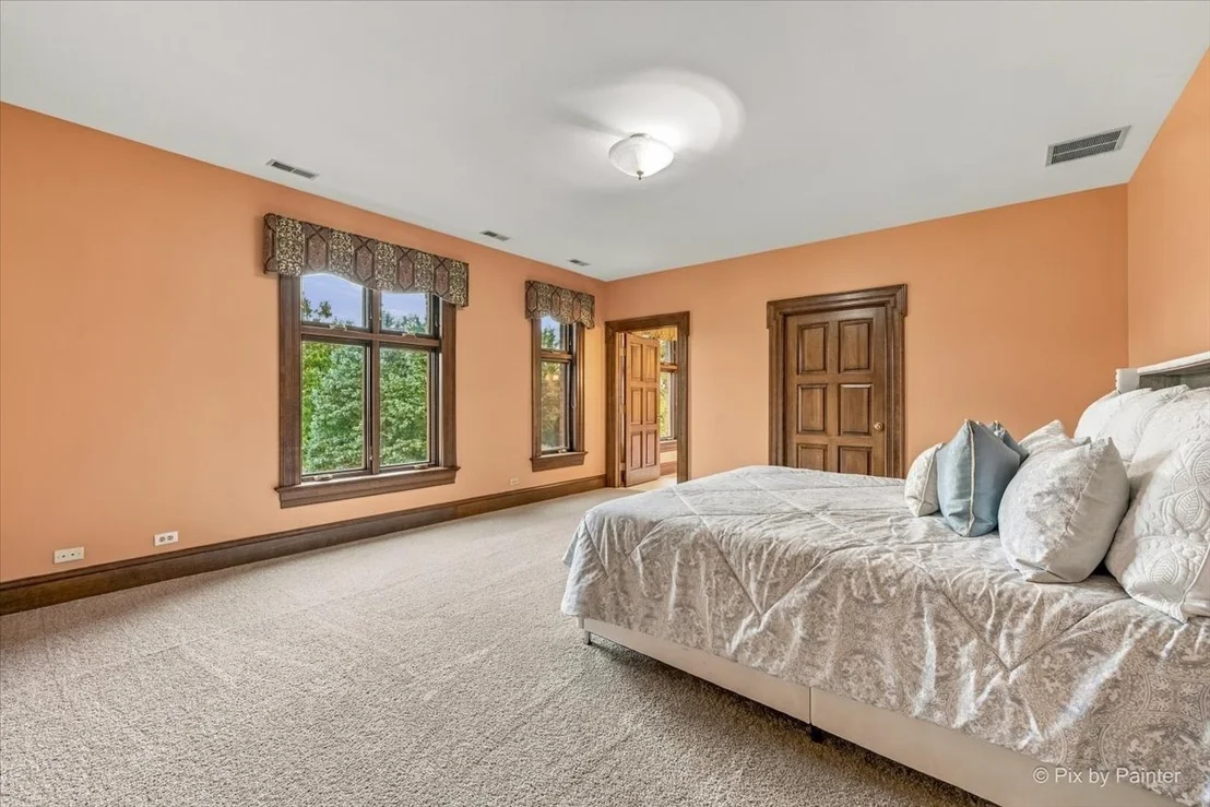 Photo of 5N719 Castle Drive