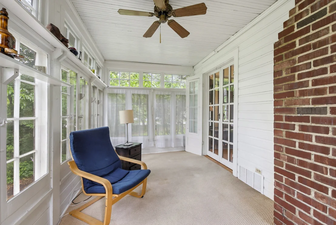 Photo of 2114 Cedar Road