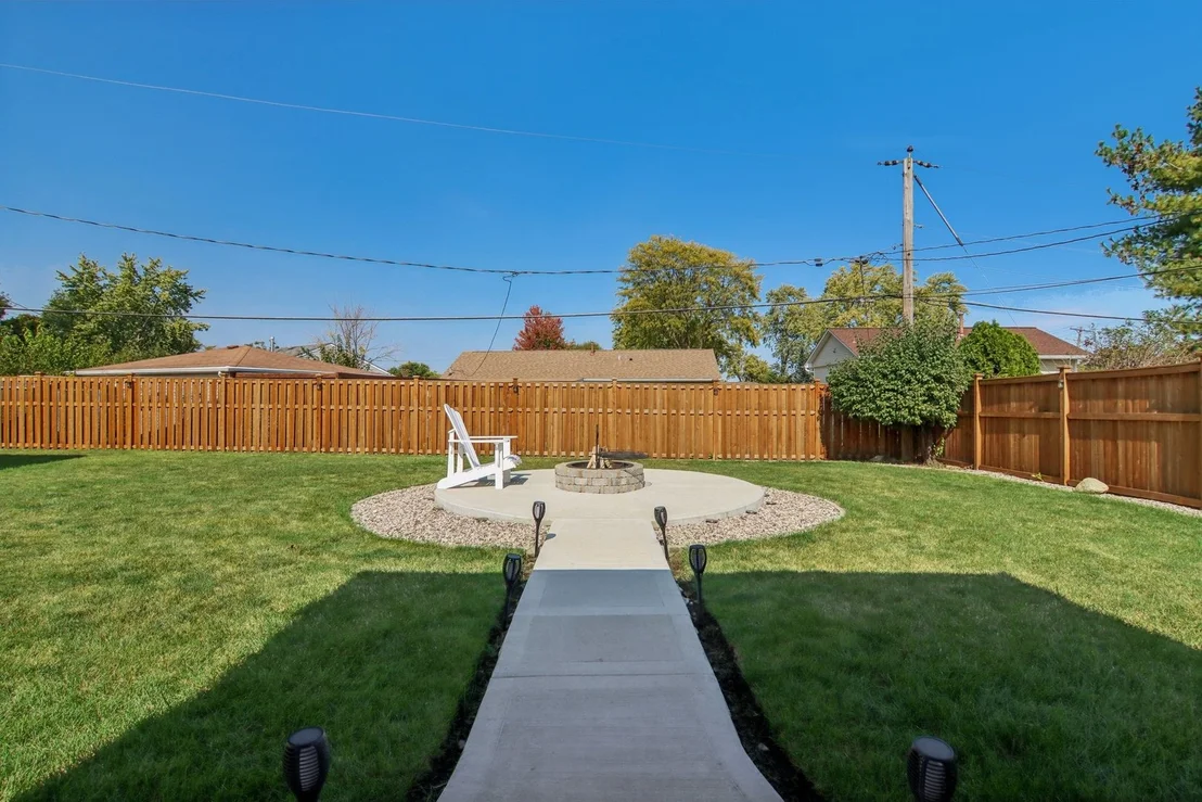 Photo of 4 Larsen Circle