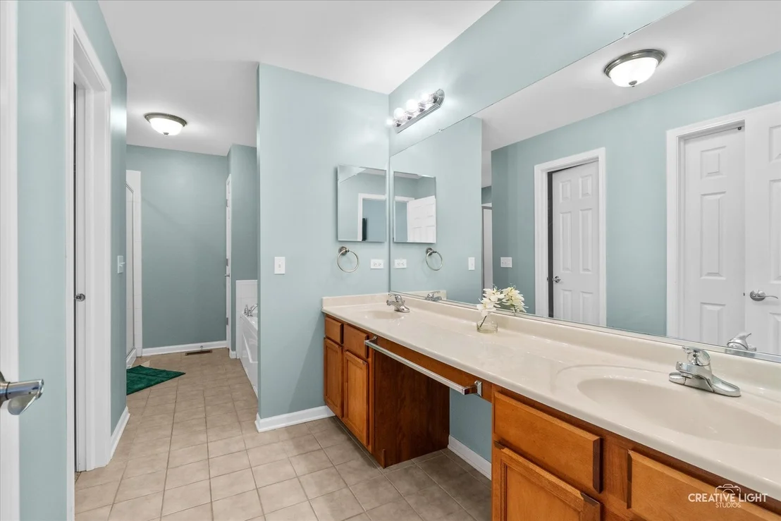 Photo of 1005 Hummingbird Way
