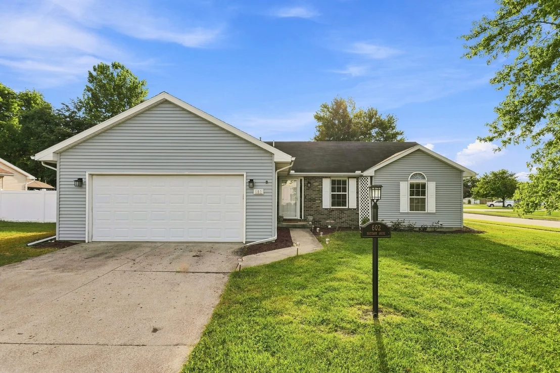 Photo of 602 Brittany Drive