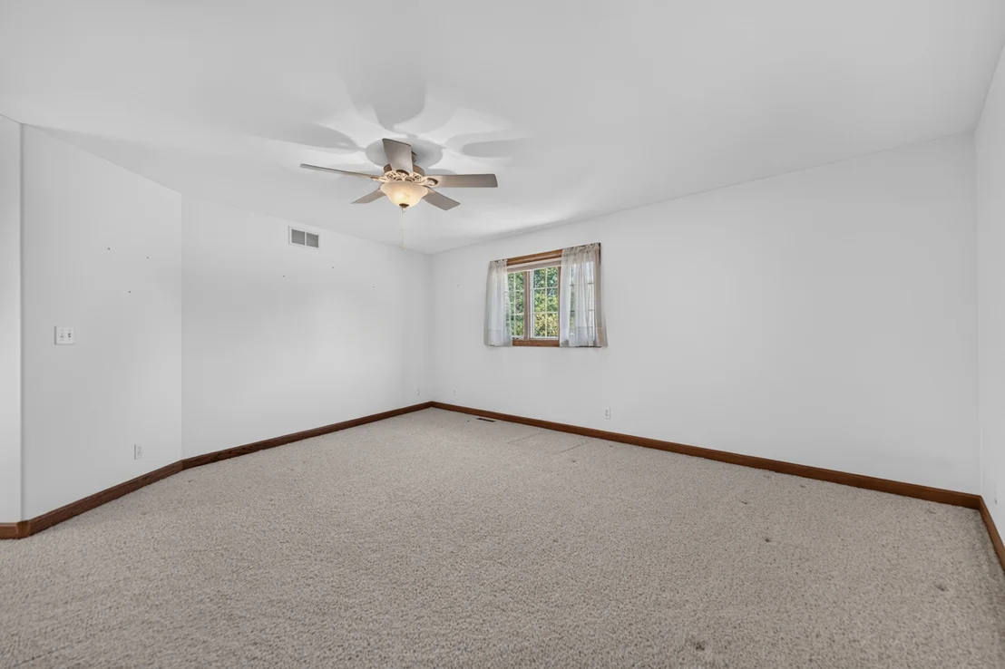 Photo of 1646 Valley View Road