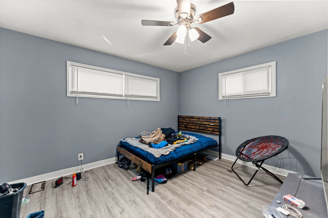 Photo of 17831 Community Street