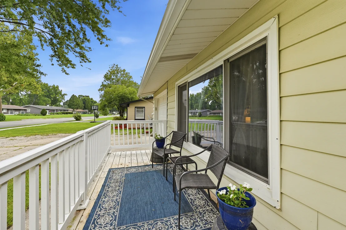 Photo of 16 Greenbriar Drive