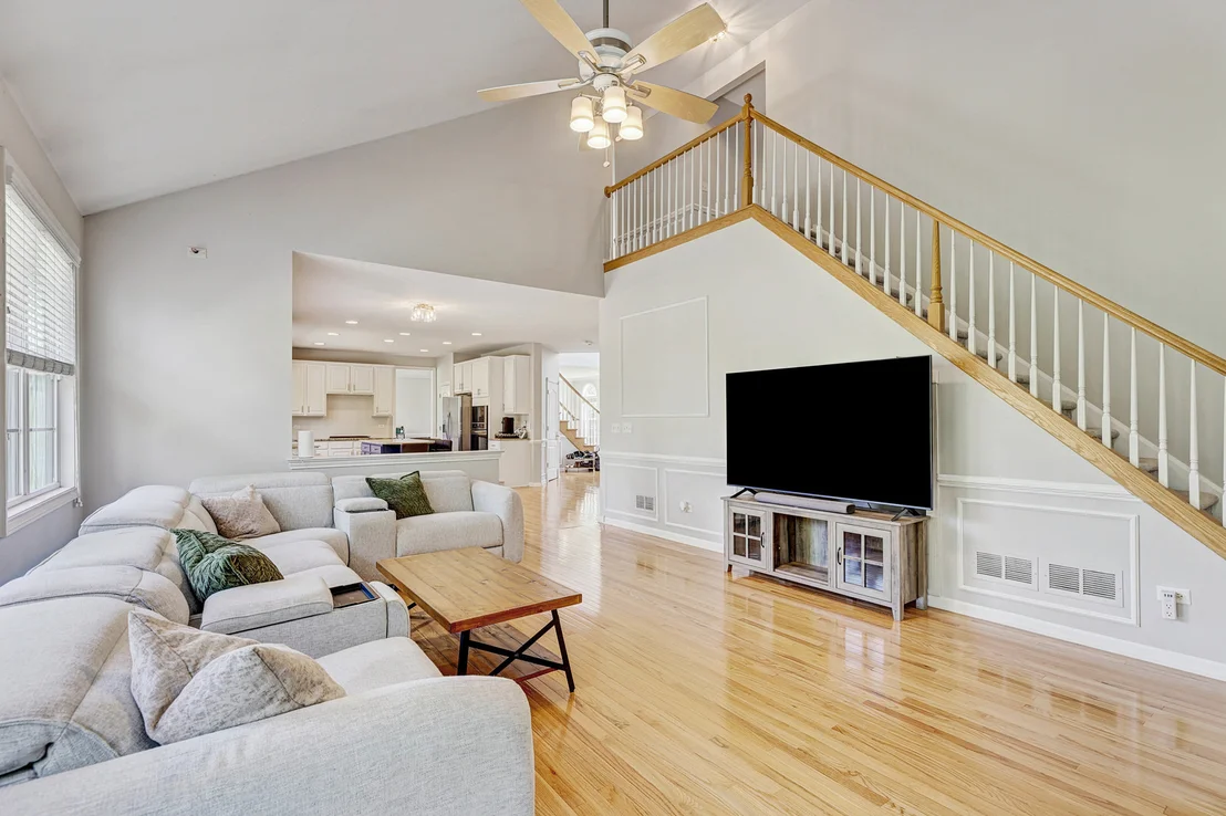 Photo of 5587 Notting Hill Road