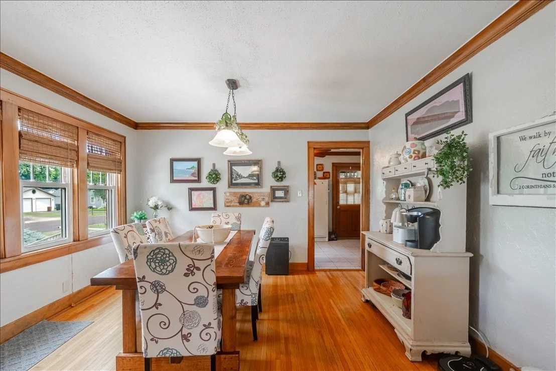 Photo of 111 LOREN Street