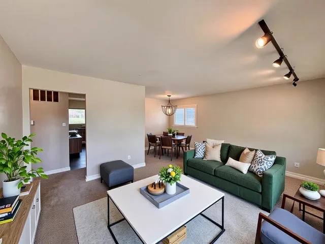 Photo of 17132 Walter Street