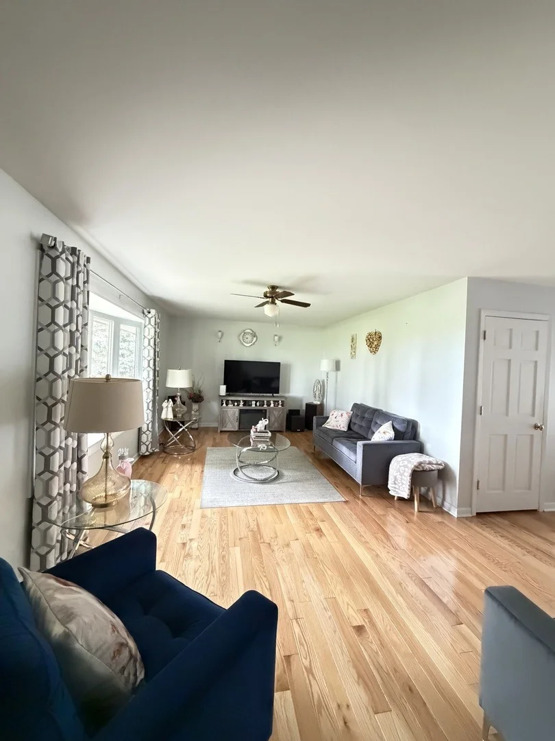 Photo of 4265 Town Hall Road