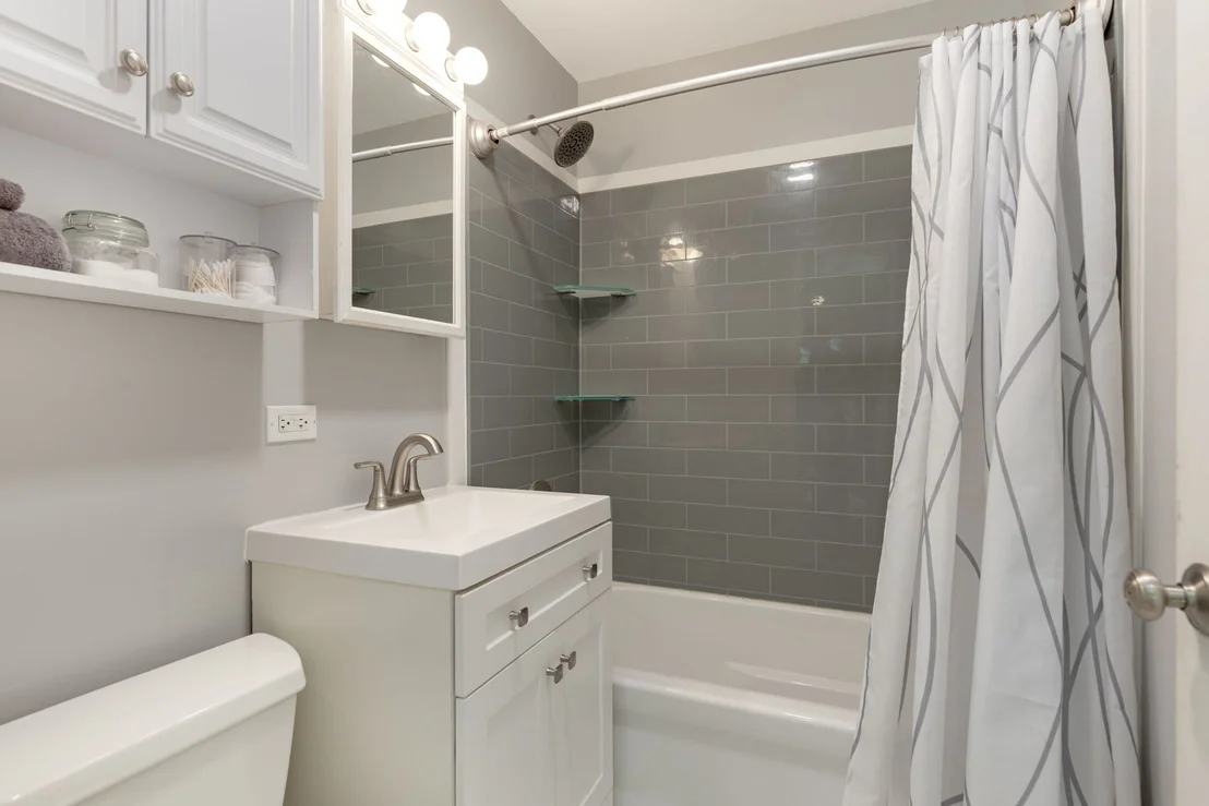 Photo of 515 Longfellow Avenue