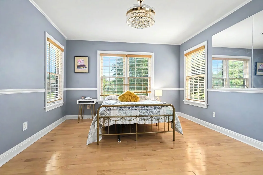 Photo of 2801 Valley Brook Drive