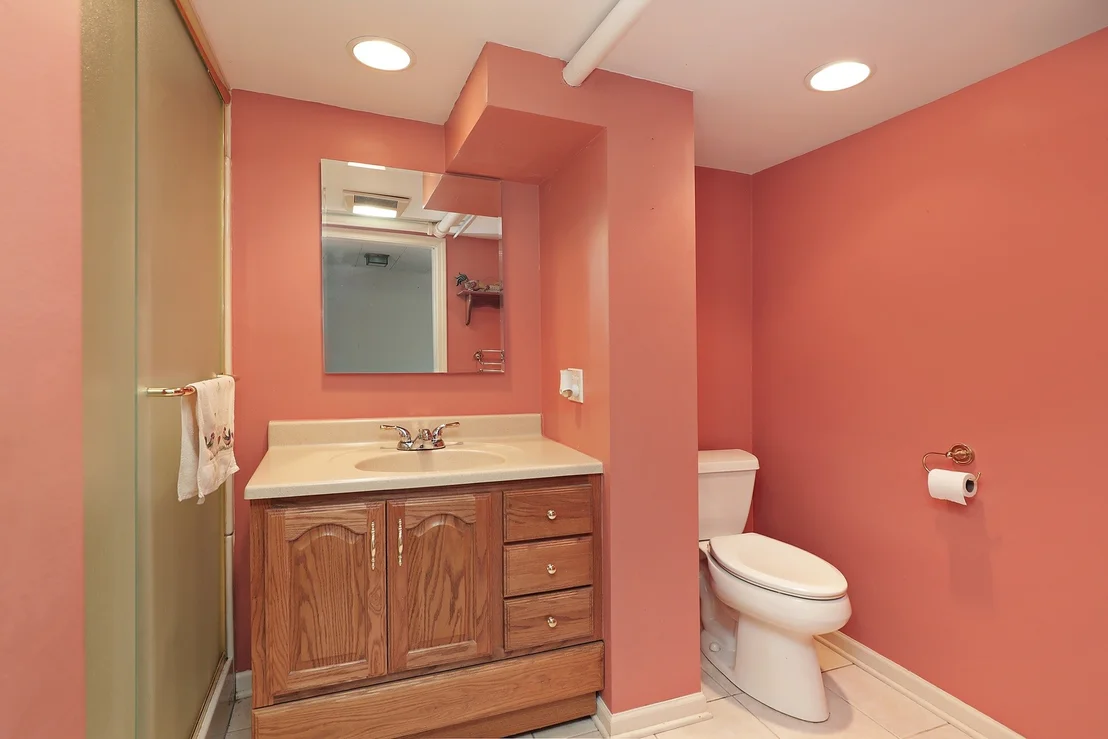 Photo of 1305 Stratford Road