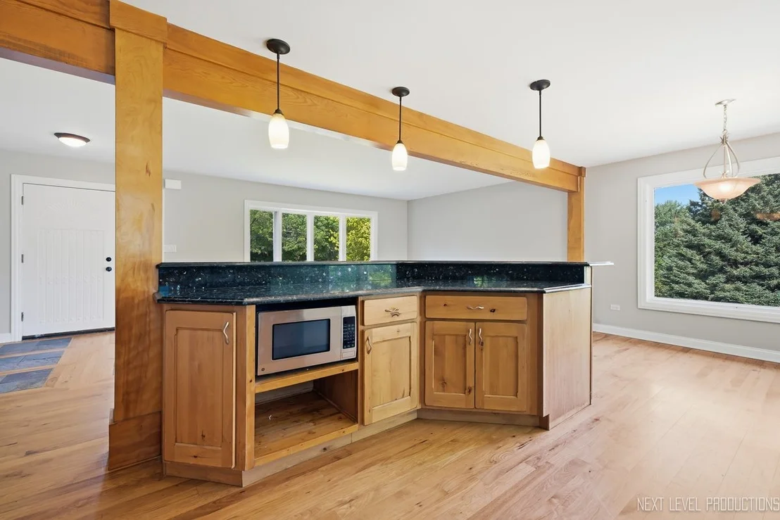 Photo of 4N849 White Pine Lane