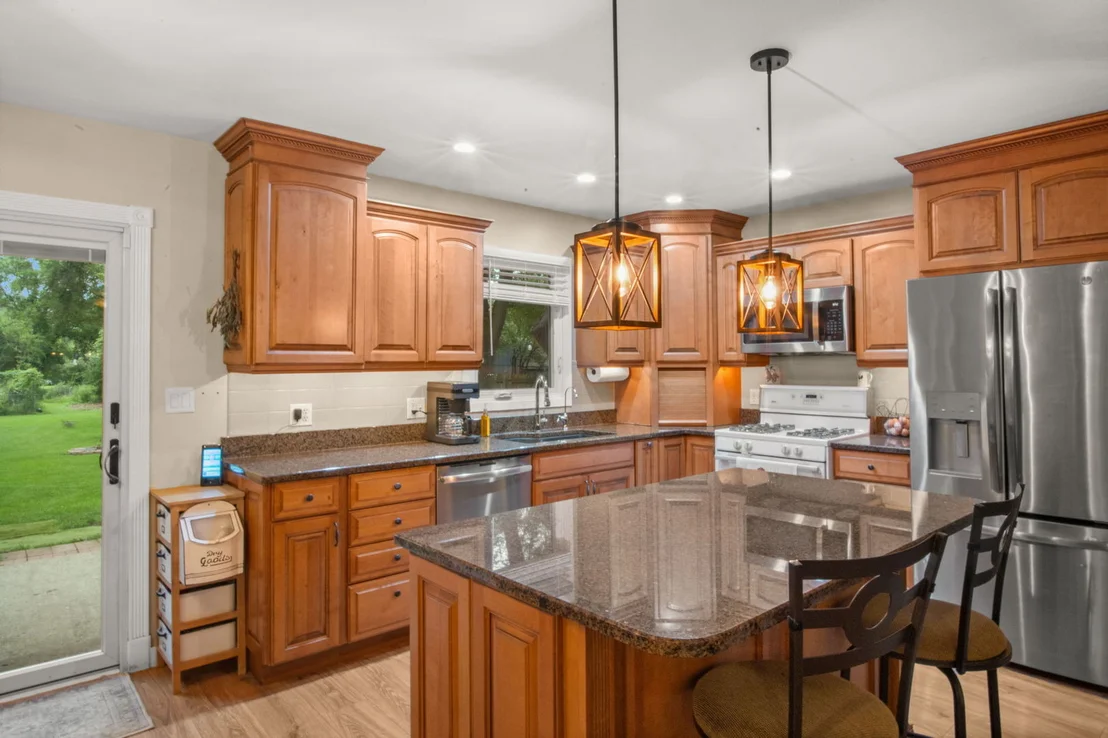 Photo of 1225 Winaki Trail