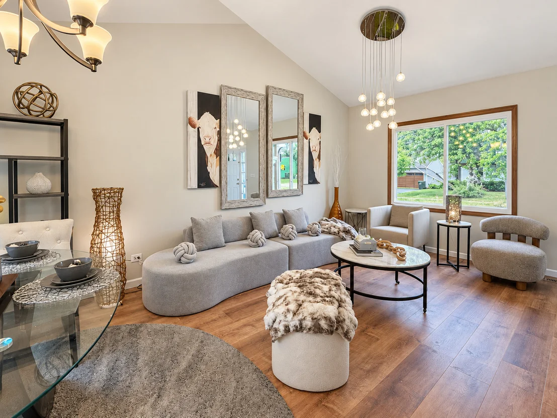 Photo of 1401 Knoll Drive