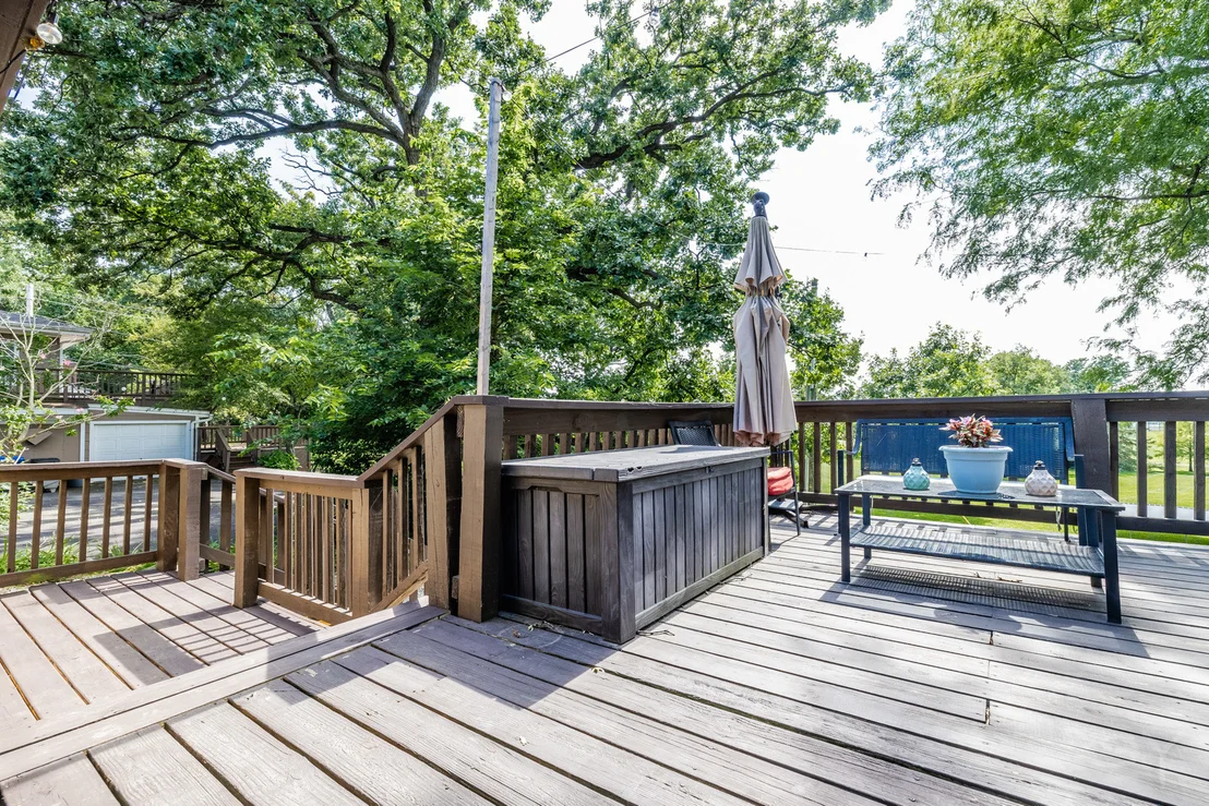 Photo of 5216 Riverview Drive
