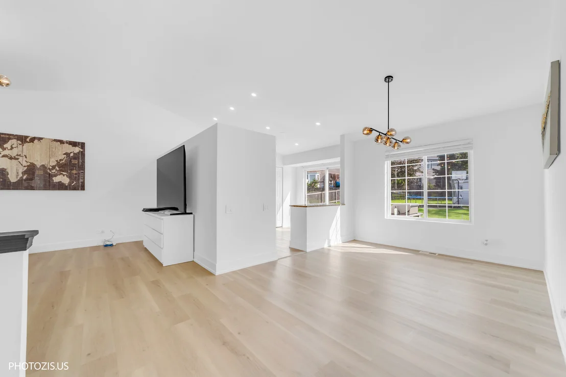 Photo of 235 Aberdeen Drive