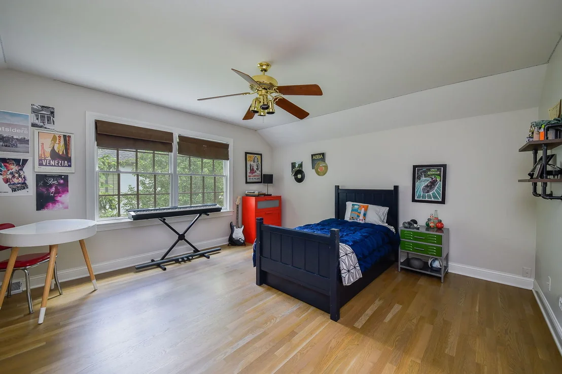 Photo of 707 Gary Court
