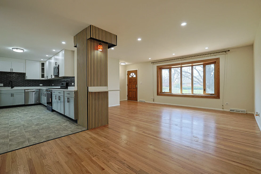 Photo of 761 Marshall Drive