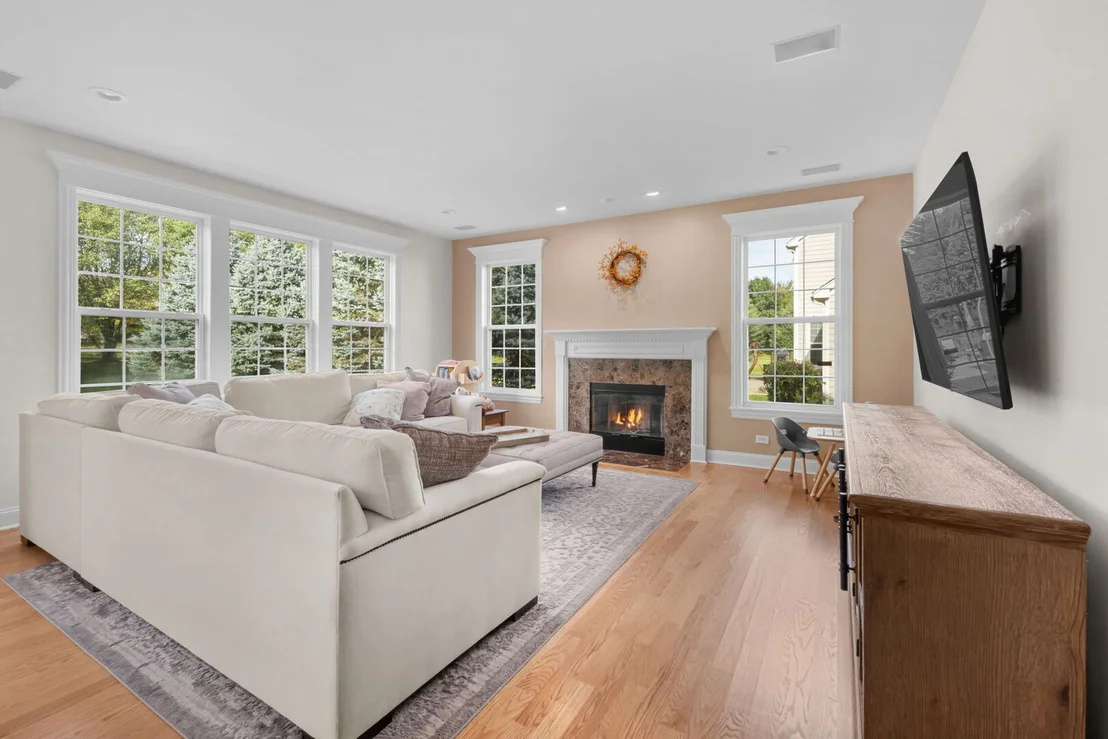 Photo of 308 Comstock Drive