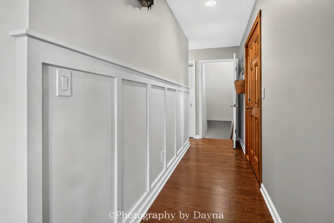 Photo of 2833 River Road