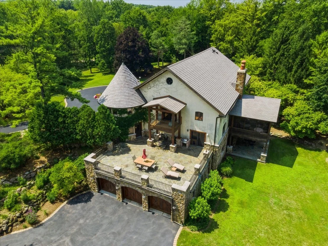Photo of 236 Steeplechase Road