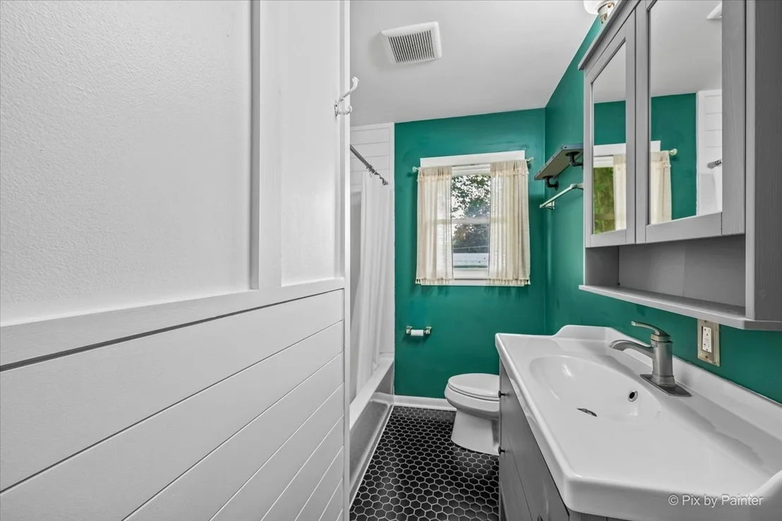 Photo of 326 Farview Drive