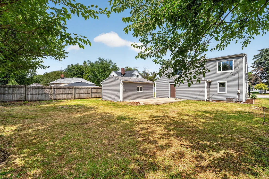 Photo of 1650 Marquette Road