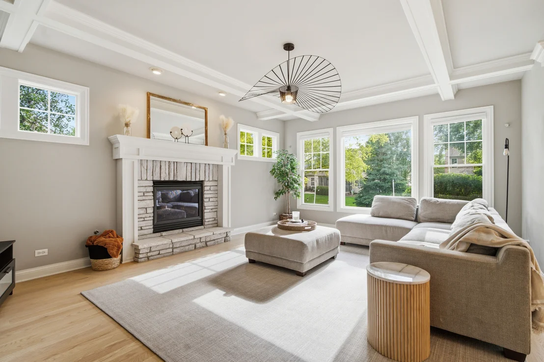 Photo of 899 Edgewood Drive