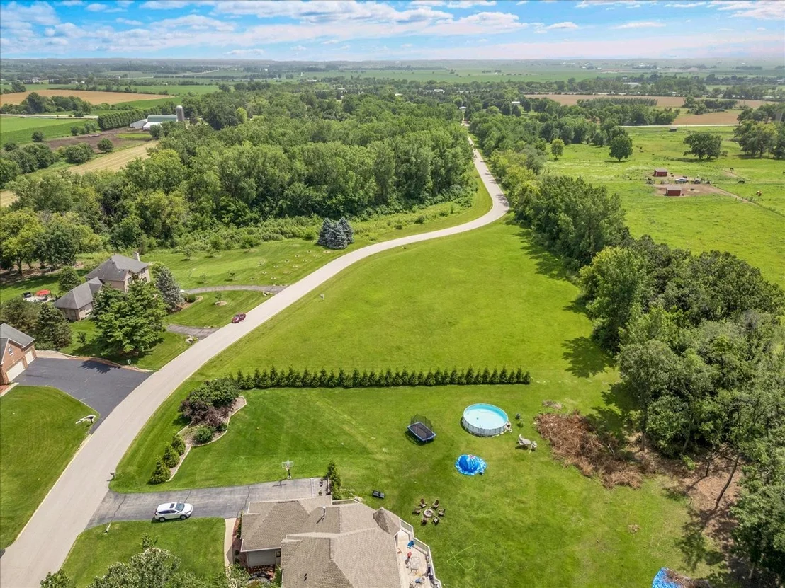 Photo of 11217 Hill Crest Lane