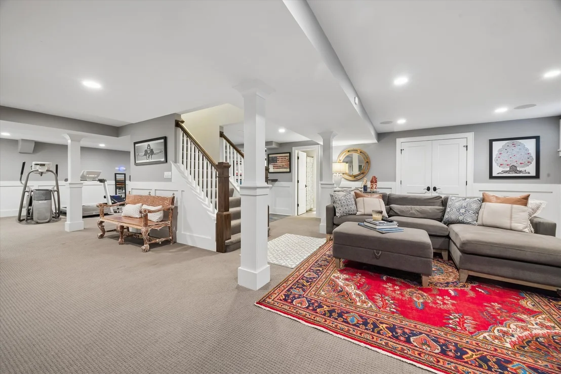 Photo of 6493 Apache Drive