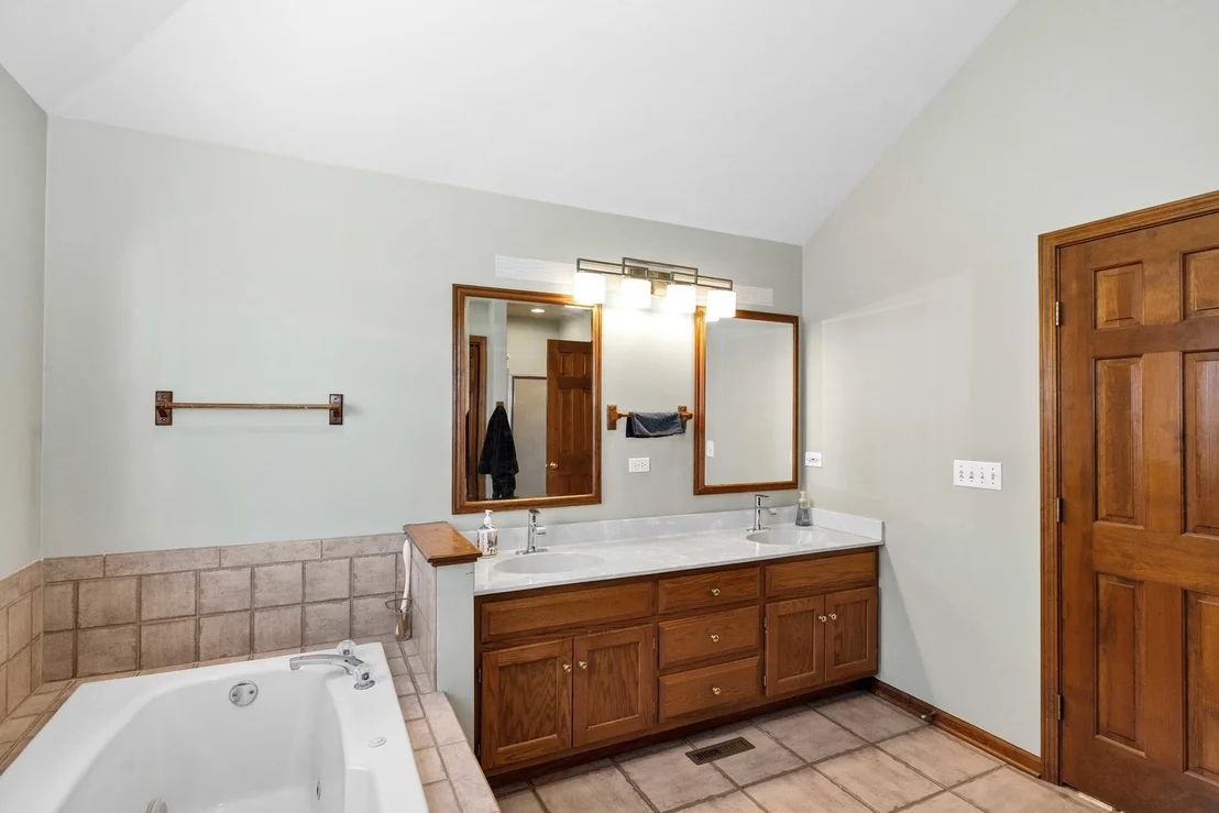 Photo of 3916 Nighthawk Court