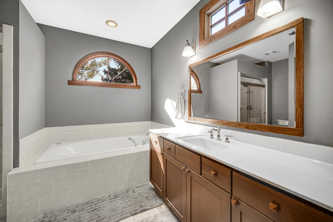 Photo of 2161 Burnham Court