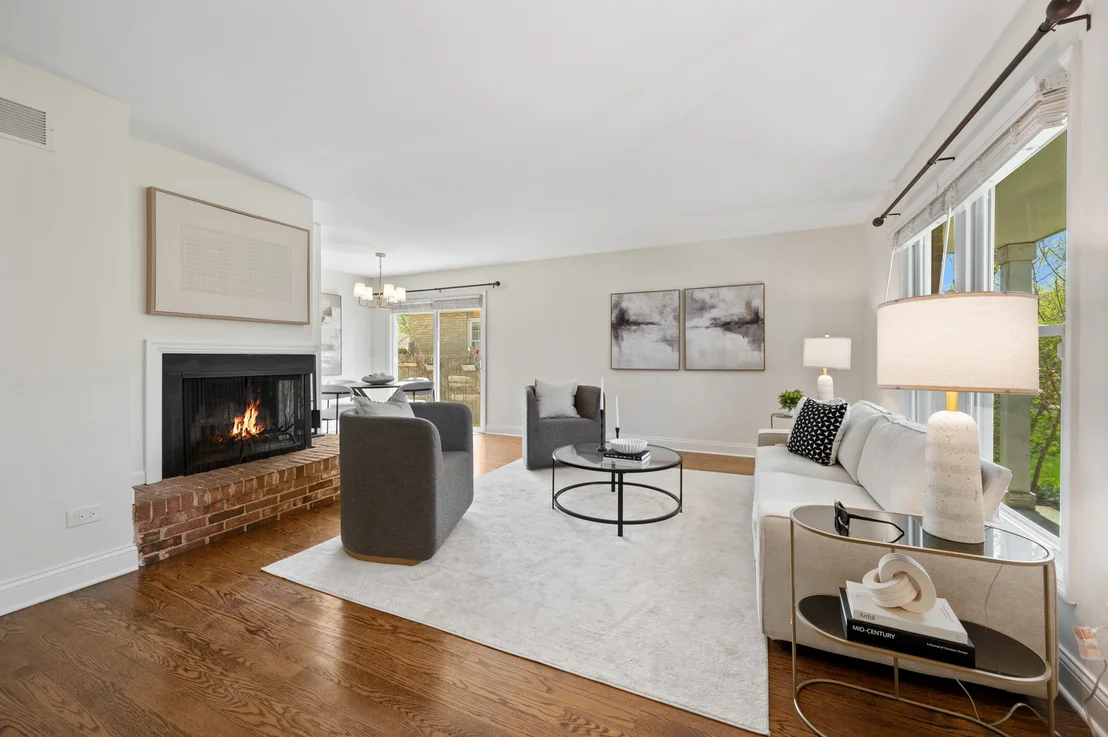 Photo of 1041 Forest Avenue