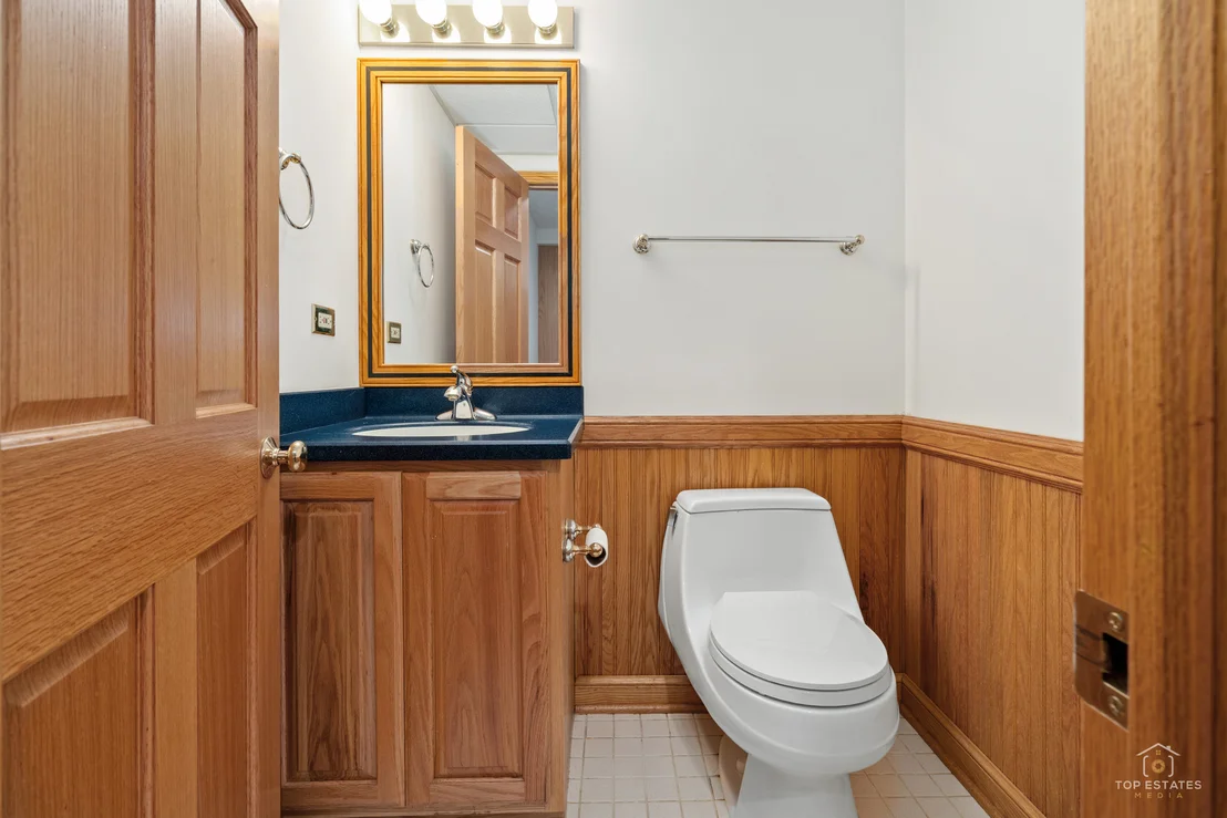 Photo of 225 Fairway Drive