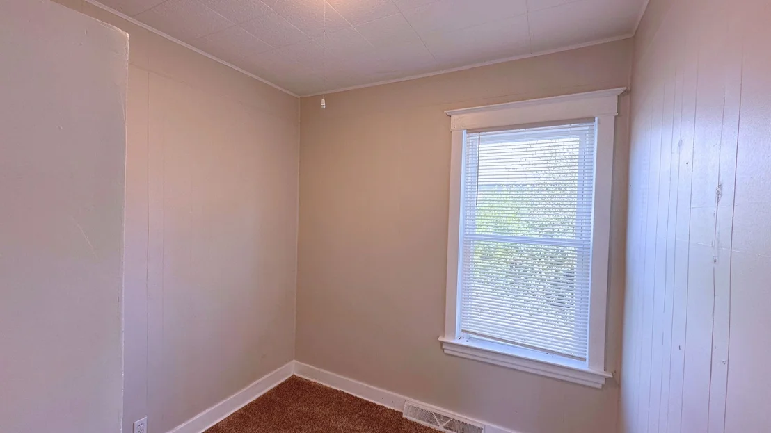 Photo of 3728 Chicago Road