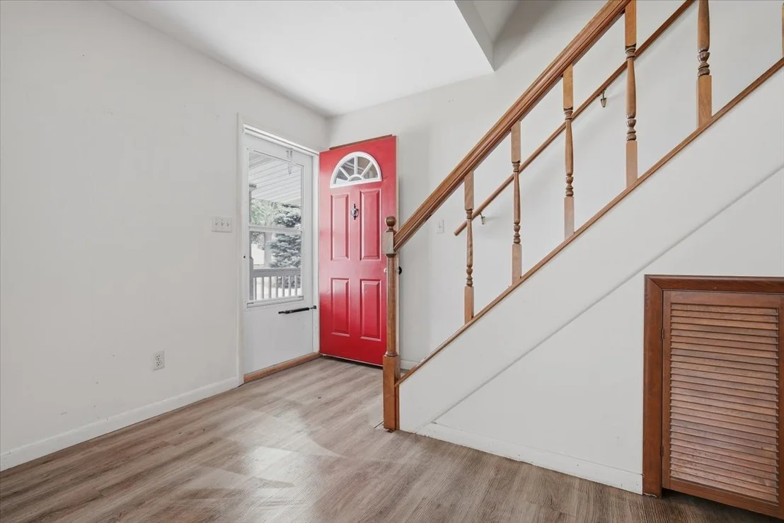 Photo of 912 Parmon Road