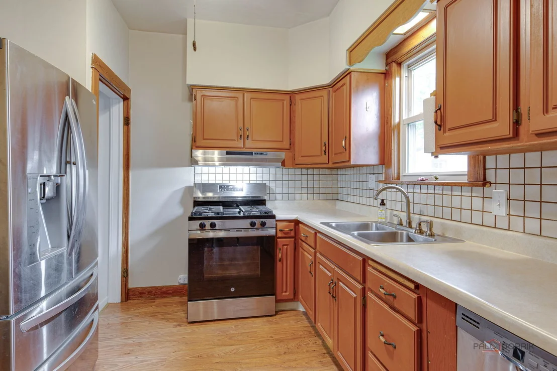 Photo of 1027 St John Street