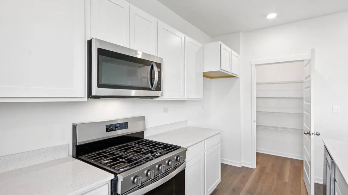 Photo of 998 Emerald Drive