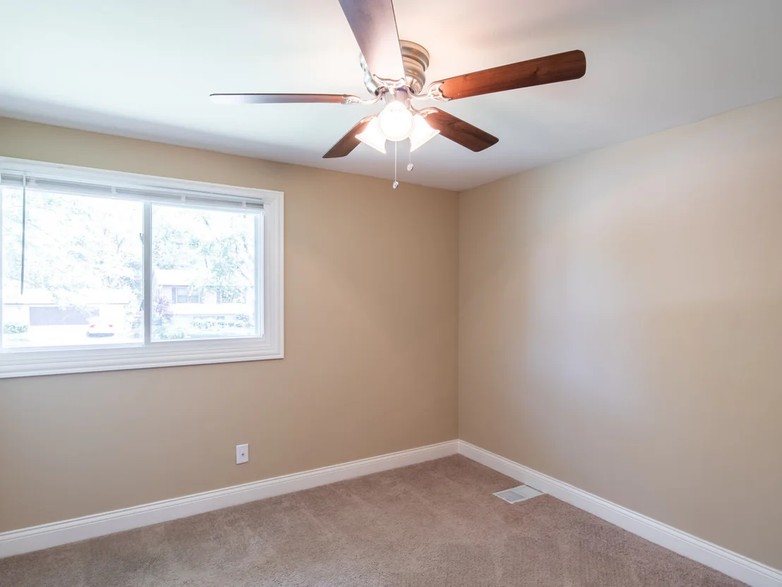Photo of 621 Chestnut Lane