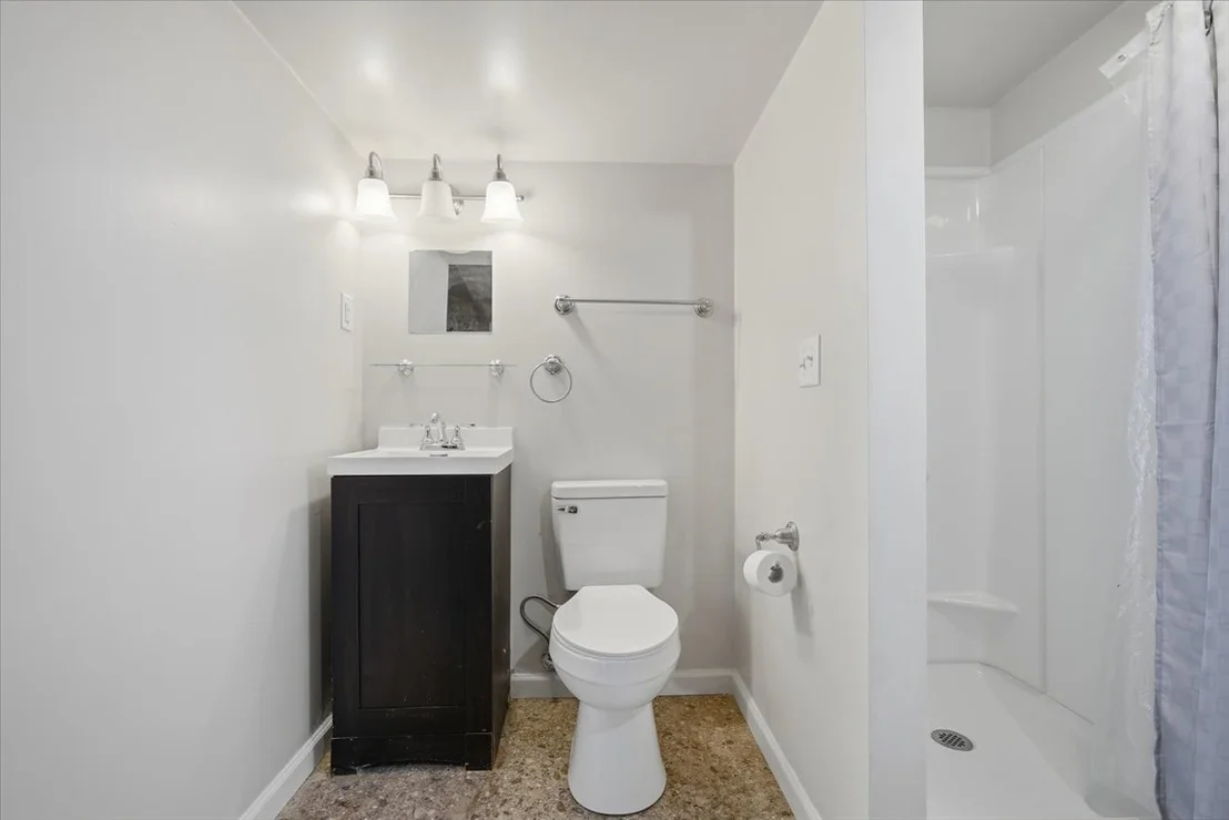 Photo of 1241 Holiday Lane