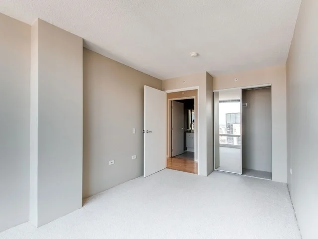Photo of Unit 1221 at 800 Elgin Road