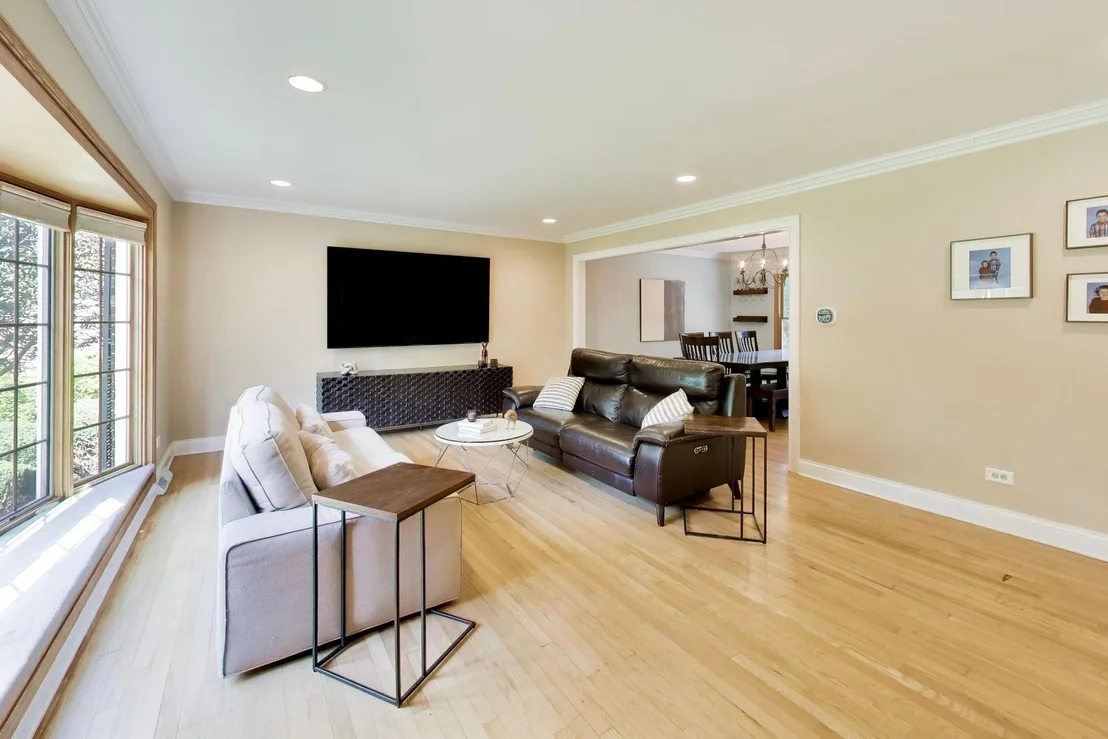 Photo of 1310 W Hampton Place
