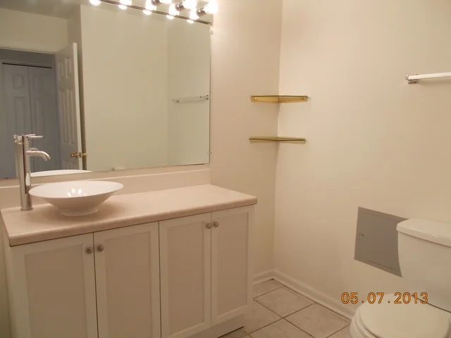 Photo of 19 E Cunningham Drive